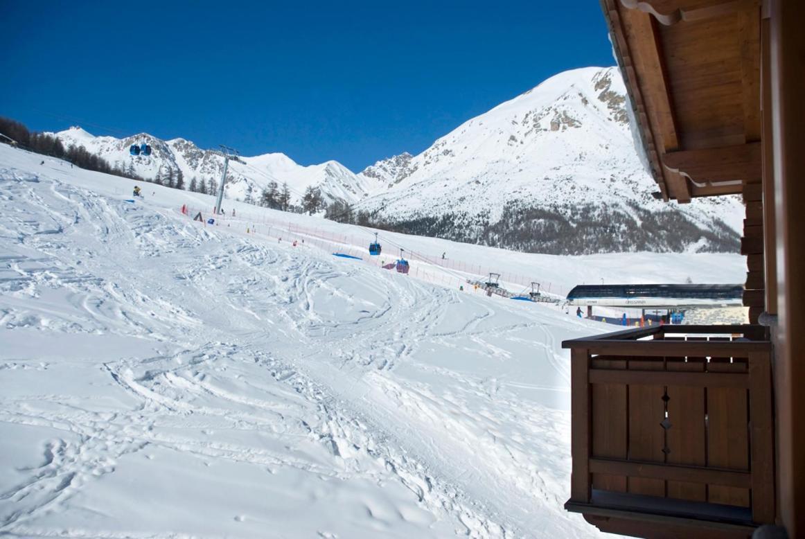 Hotel Costanza Mountain Holiday Livigno Exterior foto