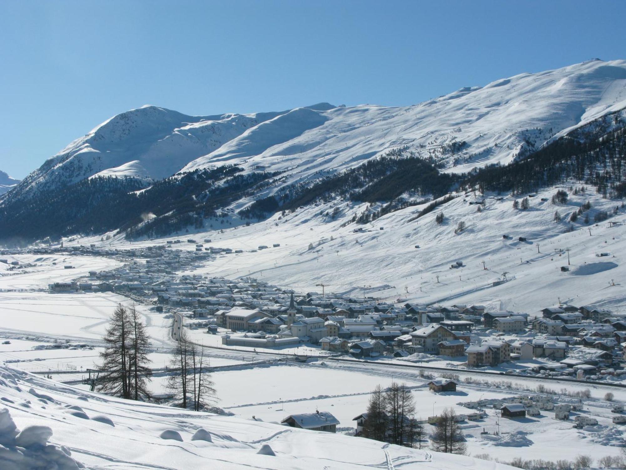 Hotel Costanza Mountain Holiday Livigno Exterior foto